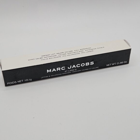 MARC JACOBS At Lash'd Lifting Mascara - Blacquer - Picture 3 of 4